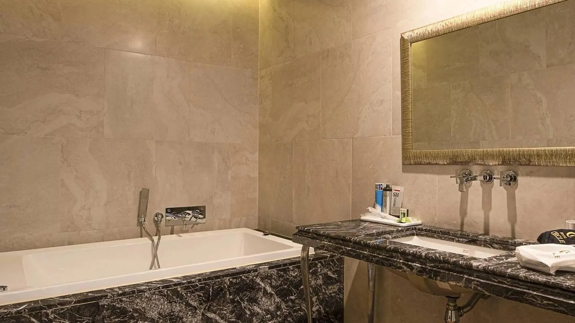 Hotel Circle Yonghyeon Incheon