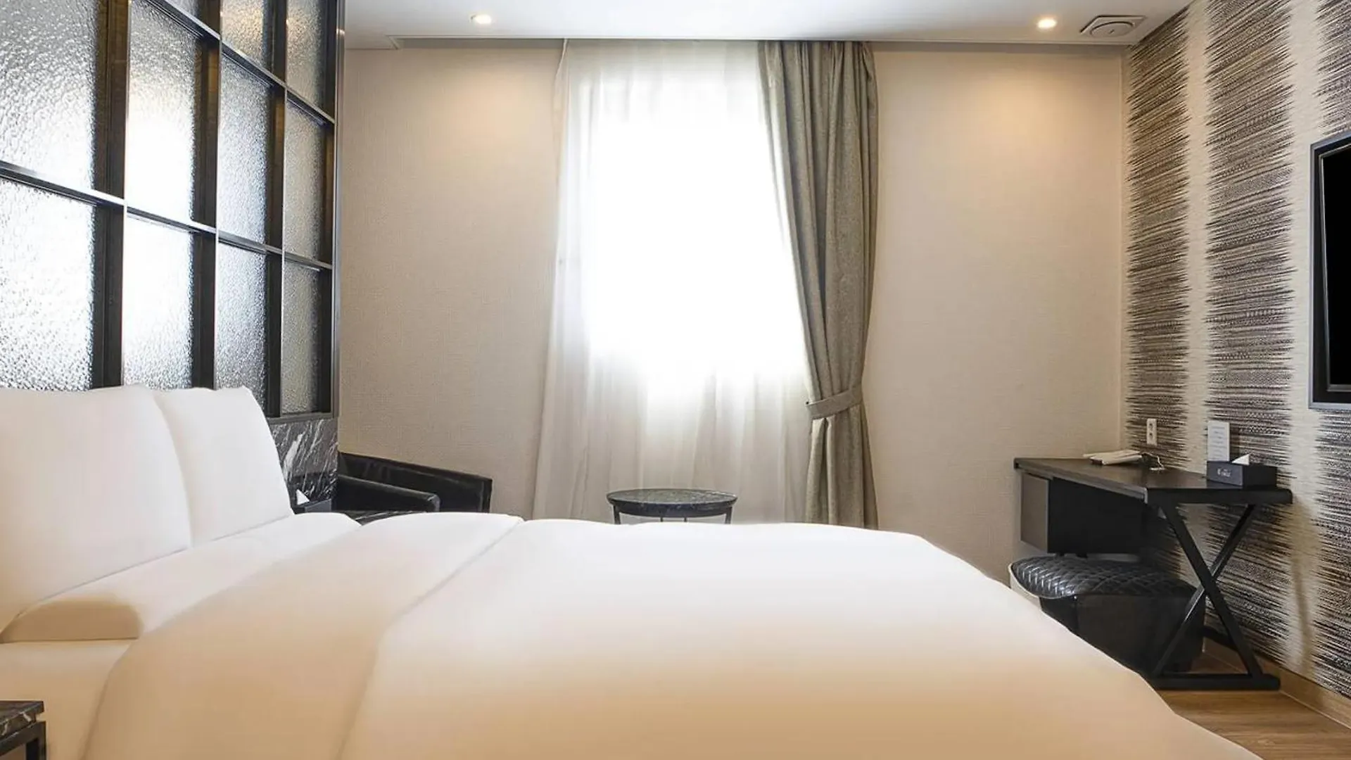 Hotel Circle Yonghyeon Incheon