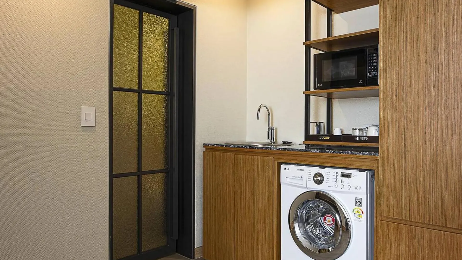 Hotel Circle Yonghyeon Incheon