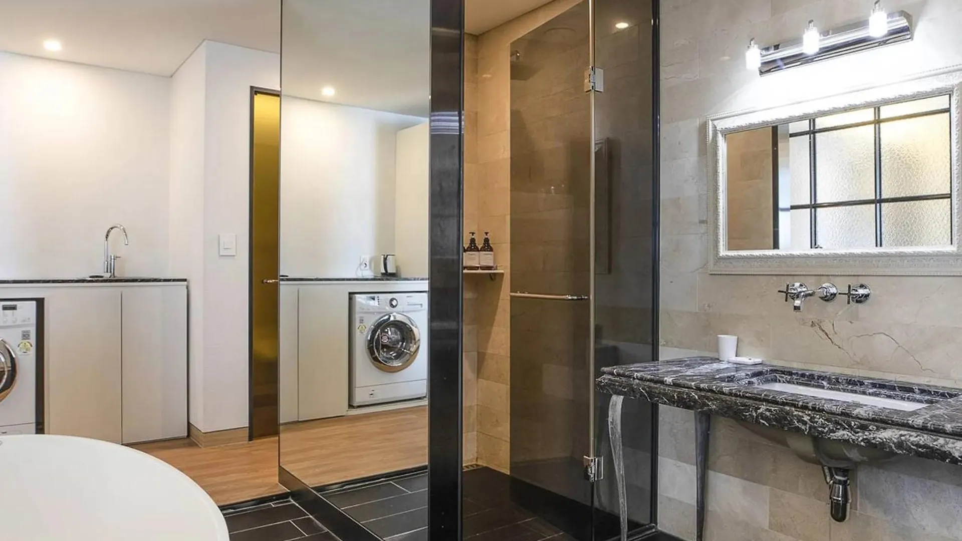 Hotel Circle Yonghyeon インチョン広域市 韓国